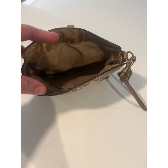 Coach Brown Signature Canvas Wristlet With Gold Accents & Turnlock Closure - Picture 7 of 11